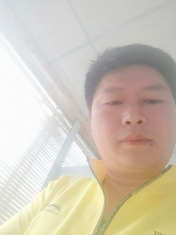 山男的第一张照片--昆山残疾人相亲网