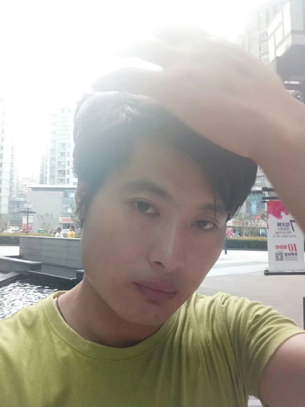 钢铁侠的第一张照片--昆山残疾人相亲网